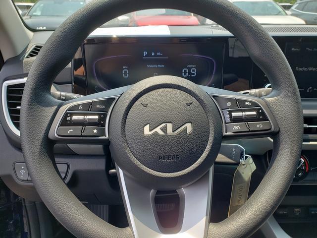 new 2025 Kia Seltos car, priced at $26,000