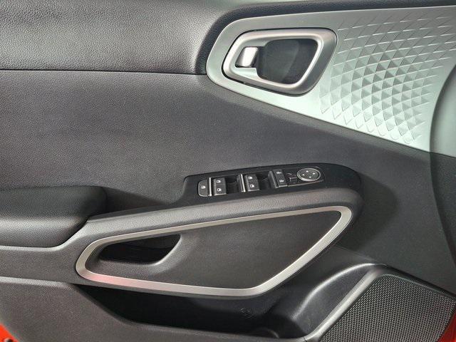 used 2020 Kia Soul car, priced at $11,895