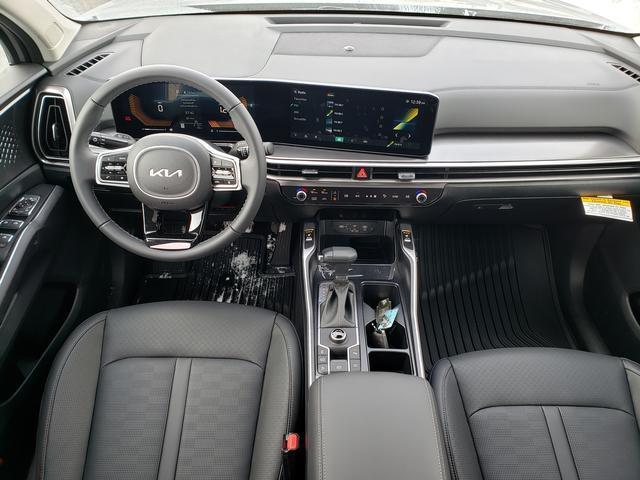 new 2025 Kia Sorento car, priced at $37,470