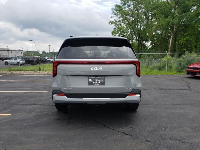 new 2026 Kia Carnival Hybrid car, priced at $44,885