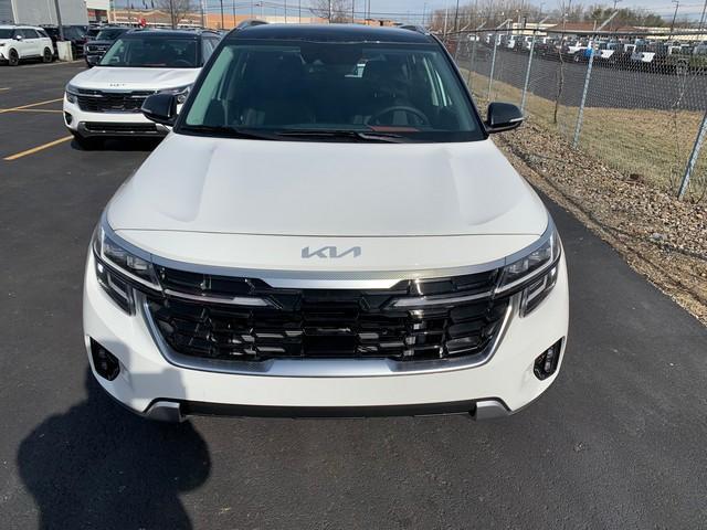 new 2024 Kia Seltos car, priced at $28,640