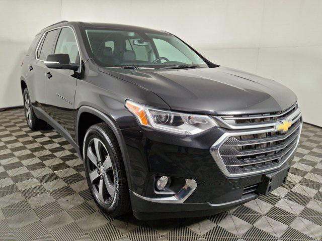 used 2021 Chevrolet Traverse car, priced at $23,472