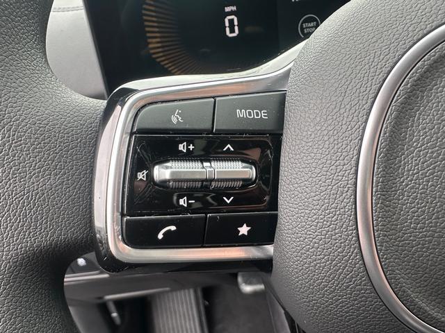 new 2025 Kia Sorento car, priced at $32,775