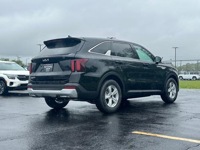 new 2025 Kia Sorento car, priced at $32,775