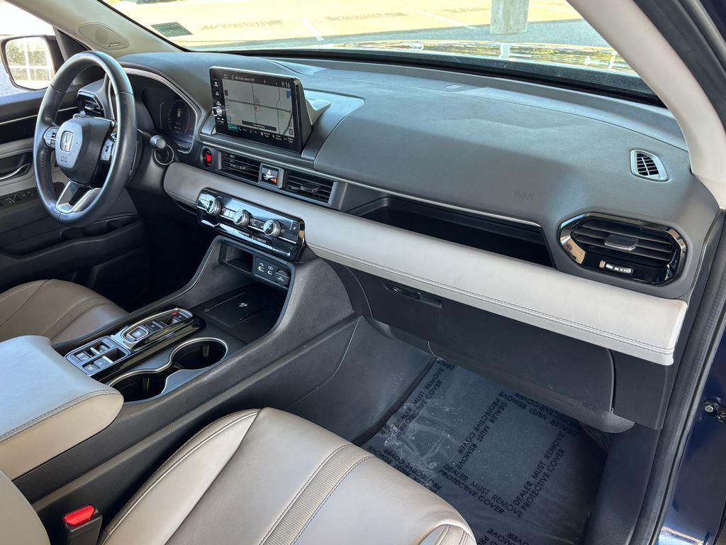 used 2023 Honda Pilot car, priced at $38,337