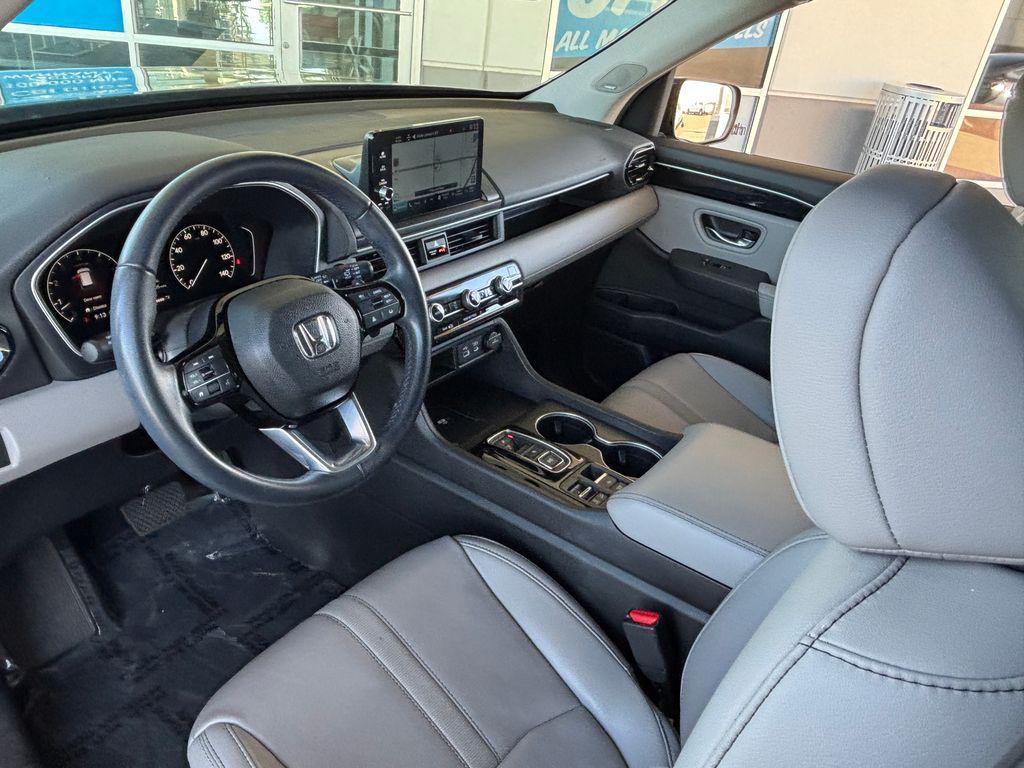 used 2023 Honda Pilot car, priced at $38,337