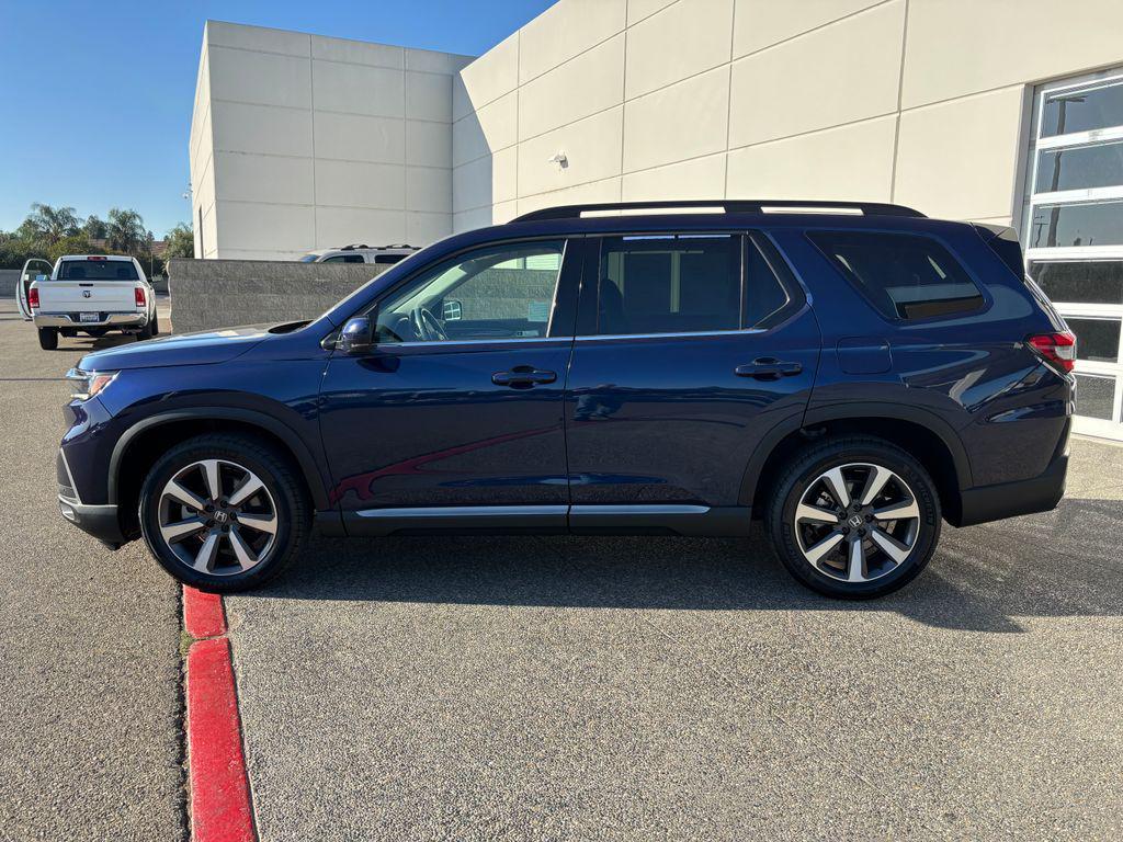 used 2023 Honda Pilot car, priced at $38,337