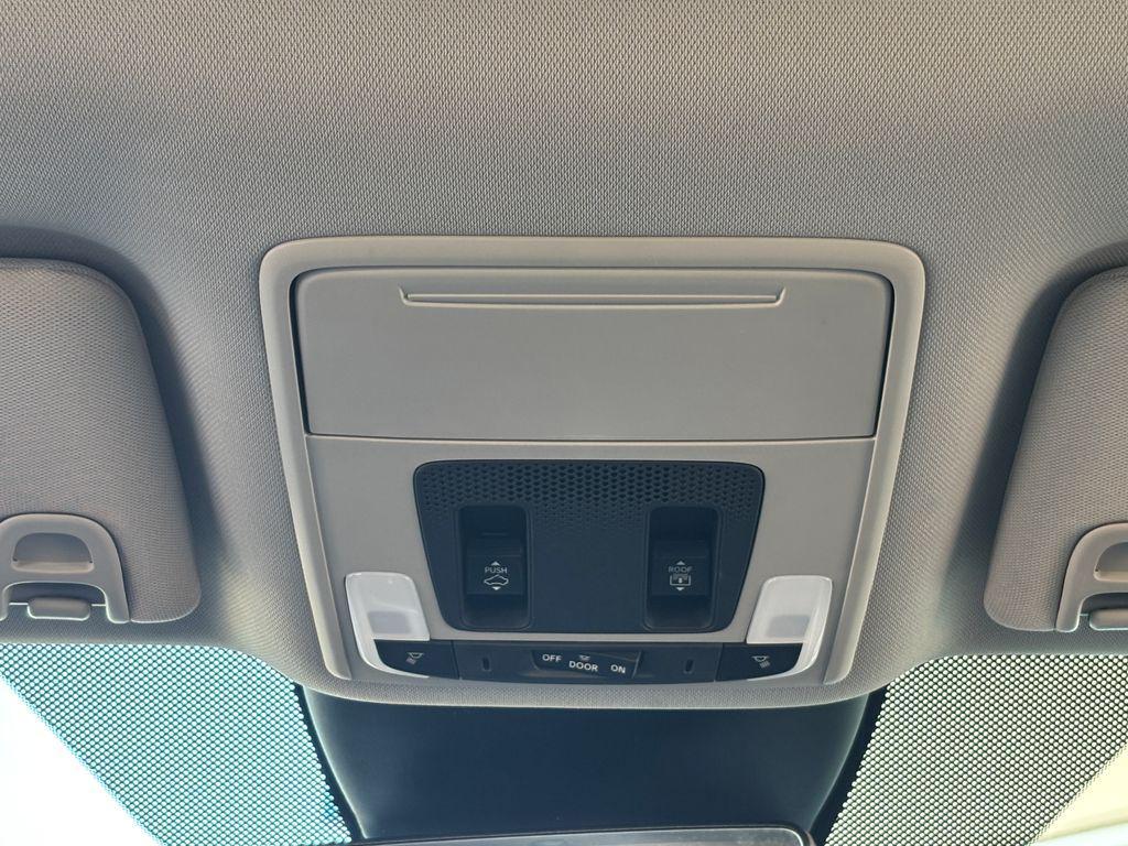 used 2023 Honda Pilot car, priced at $38,337