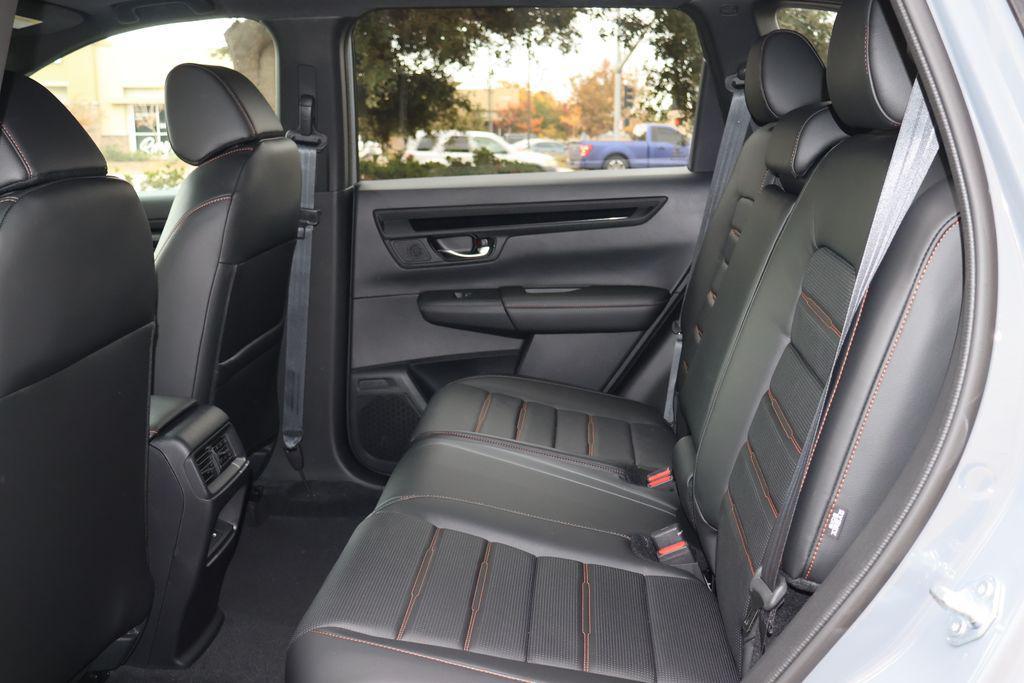 new 2026 Honda CR-V Hybrid car, priced at $40,630
