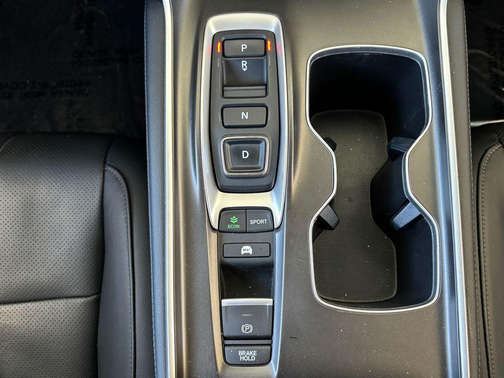 used 2022 Honda Accord Hybrid car, priced at $24,995
