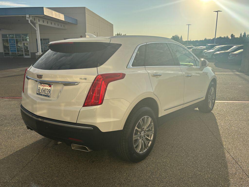 used 2017 Cadillac XT5 car, priced at $11,555