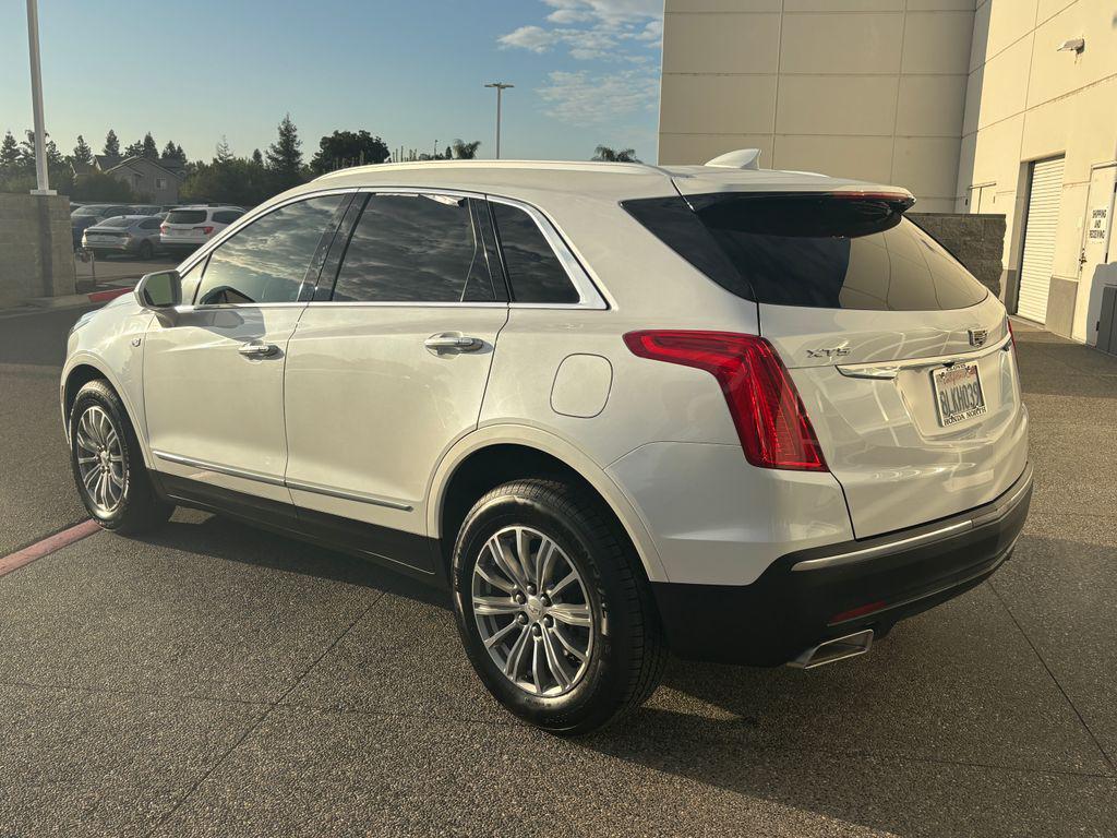used 2017 Cadillac XT5 car, priced at $11,555
