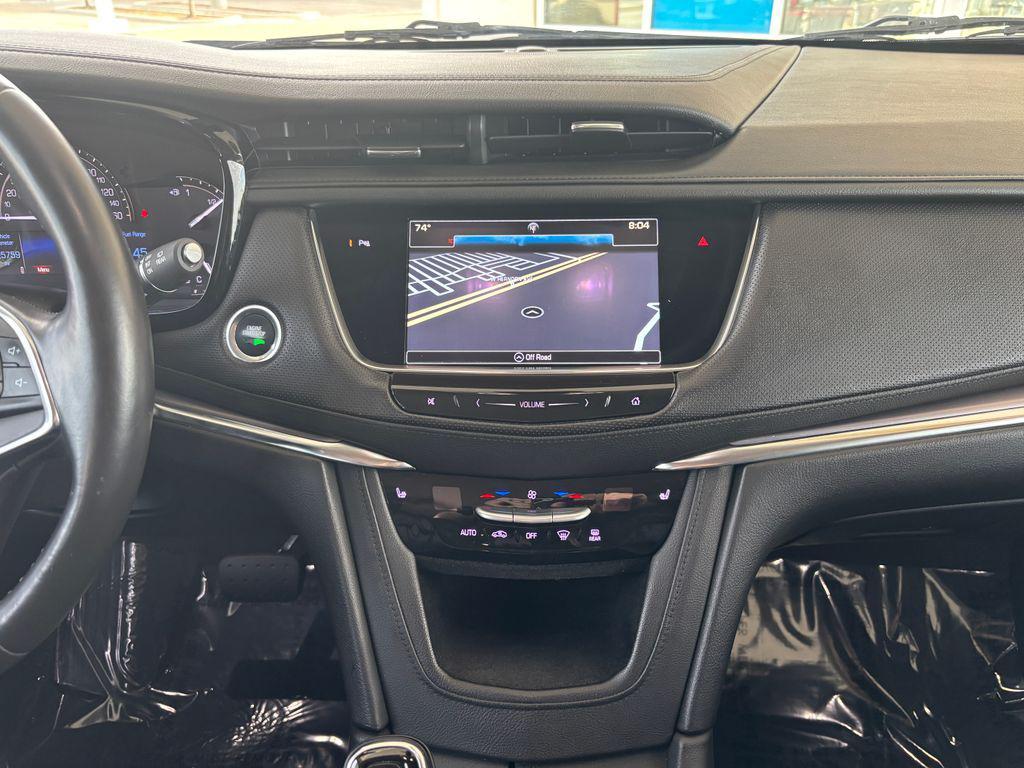 used 2017 Cadillac XT5 car, priced at $11,555