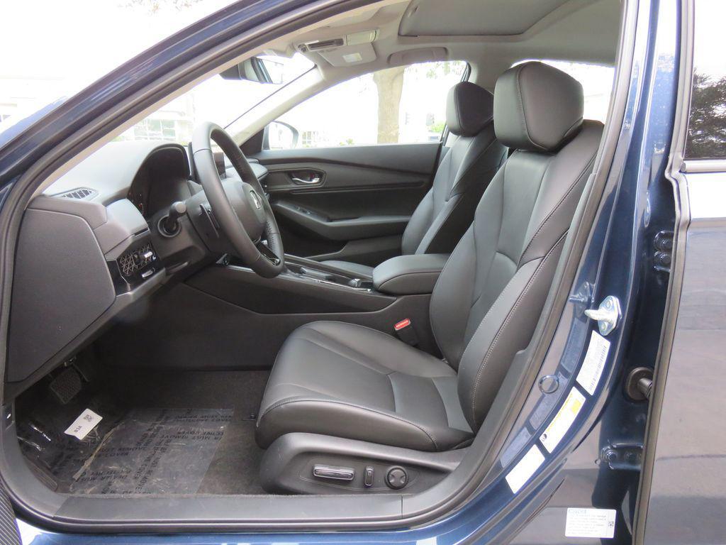 new 2025 Honda Accord Hybrid car, priced at $36,135