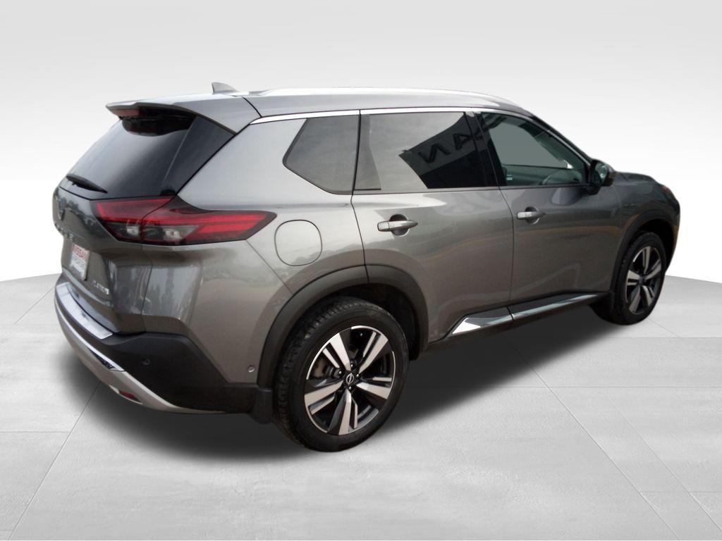 used 2022 Nissan Rogue car, priced at $19,999