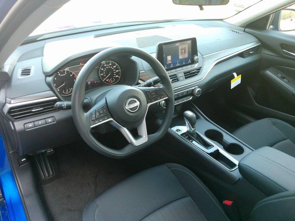 new 2025 Nissan Altima car, priced at $26,865