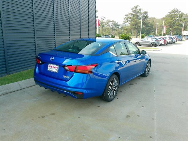 new 2025 Nissan Altima car, priced at $28,755