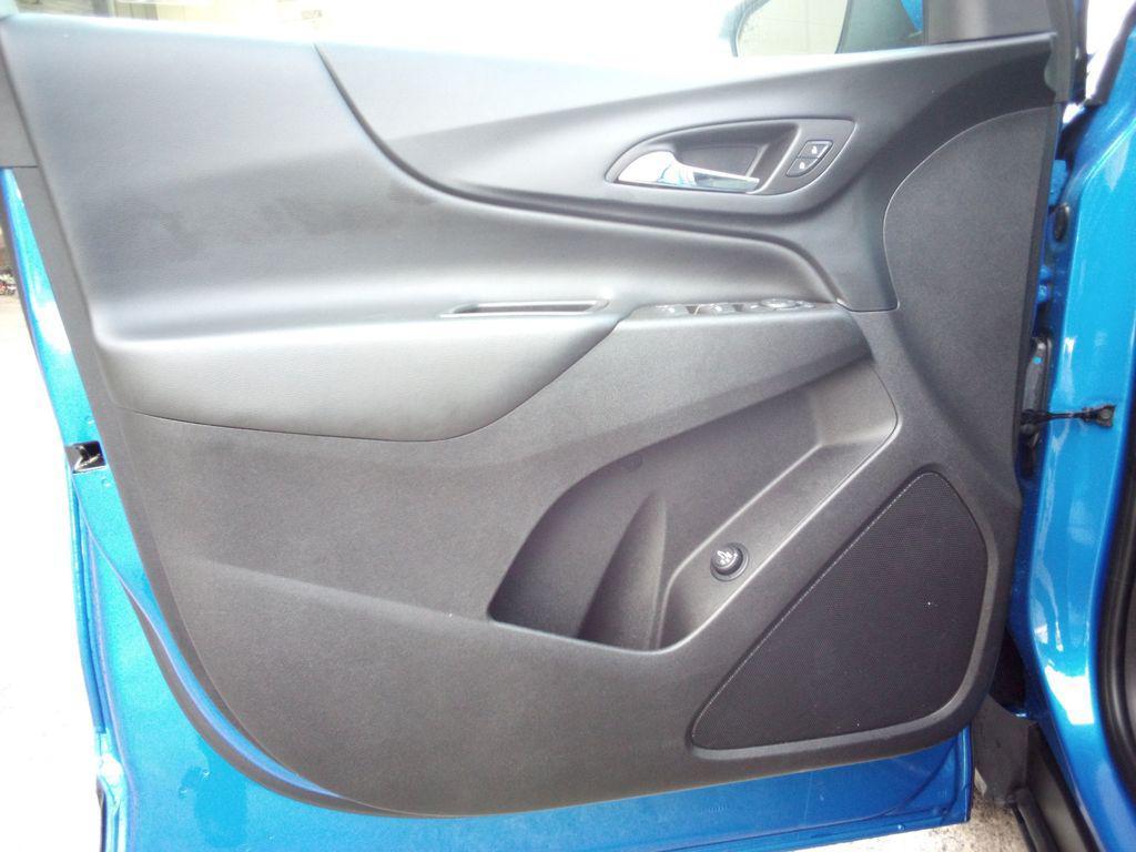 used 2024 Chevrolet Equinox car, priced at $22,170