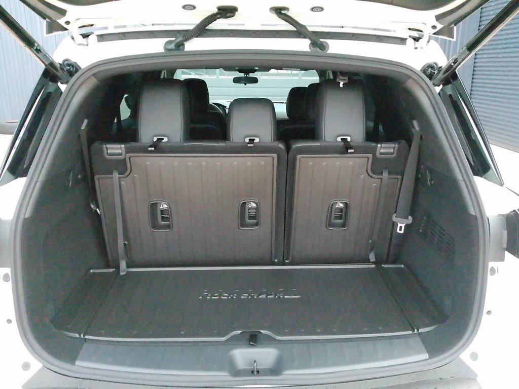 new 2025 Nissan Pathfinder car, priced at $43,968