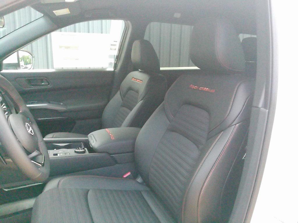 new 2025 Nissan Pathfinder car, priced at $43,968