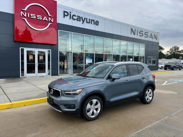 used 2021 Volvo XC40 car, priced at $25,276