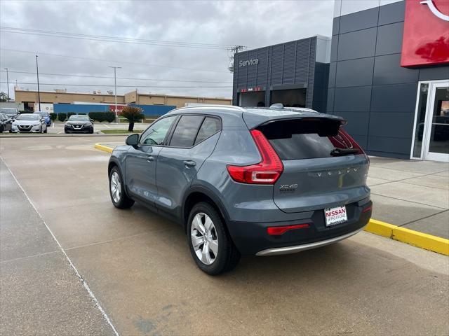 used 2021 Volvo XC40 car, priced at $24,276