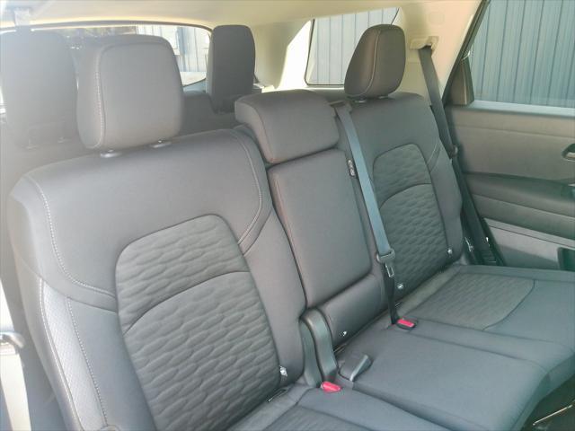 new 2025 Nissan Pathfinder car, priced at $39,391