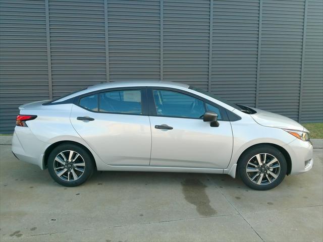 new 2025 Nissan Versa car, priced at $22,714