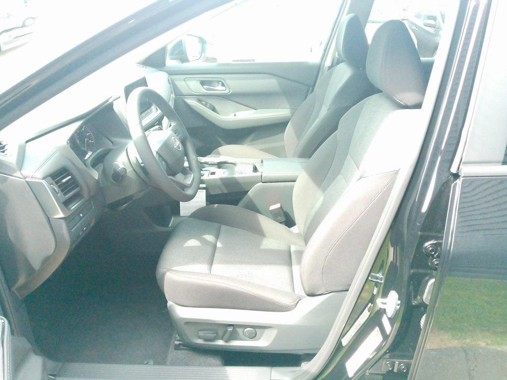 new 2025 Nissan Rogue car, priced at $30,641