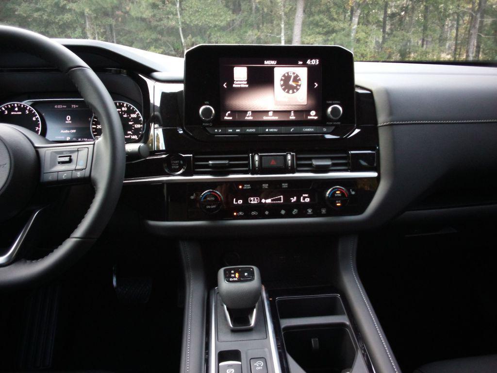 new 2025 Nissan Pathfinder car, priced at $40,707