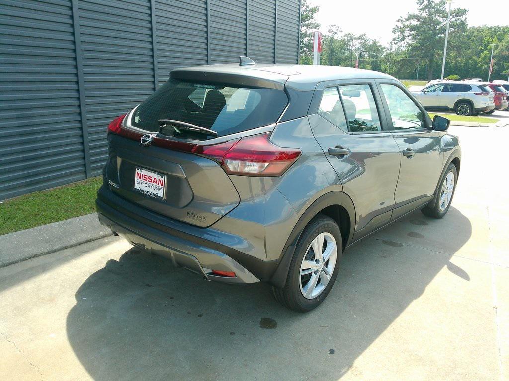 new 2025 Nissan Kicks car, priced at $22,003