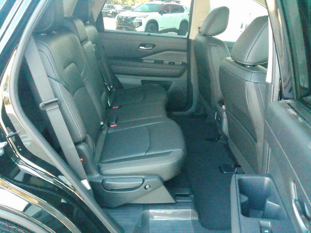new 2025 Nissan Pathfinder car, priced at $41,306
