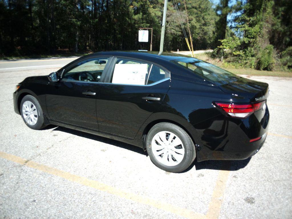new 2025 Nissan Sentra car, priced at $21,284