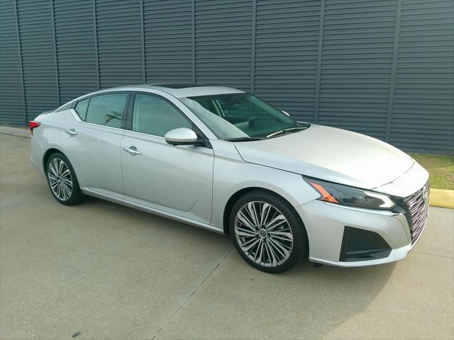 used 2023 Nissan Altima car, priced at $23,982