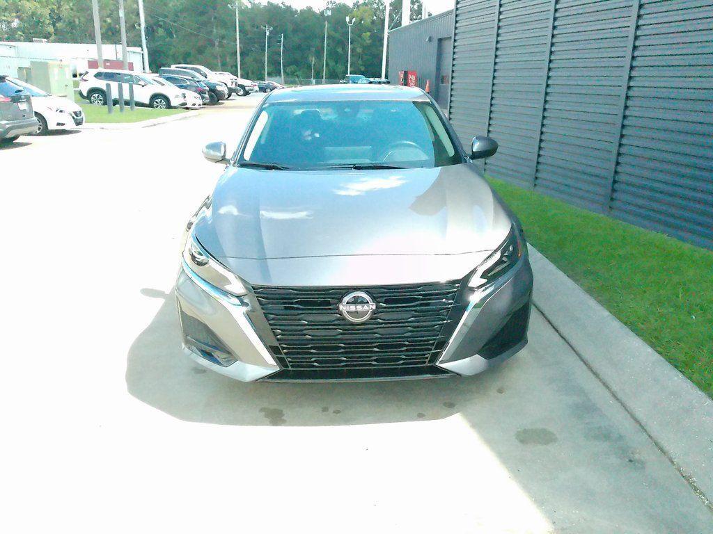 new 2025 Nissan Altima car, priced at $26,838