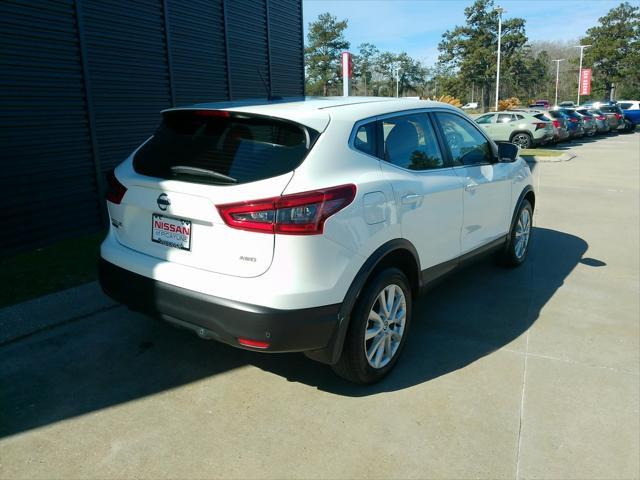 used 2022 Nissan Rogue Sport car, priced at $18,825