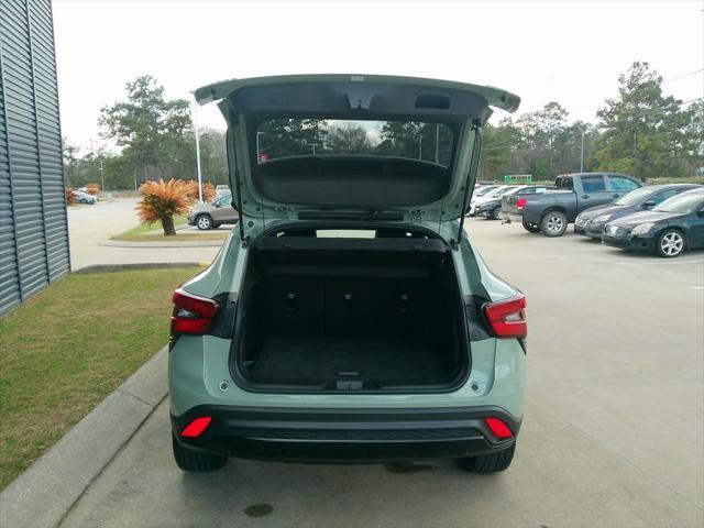 used 2024 Chevrolet Trax car, priced at $25,307