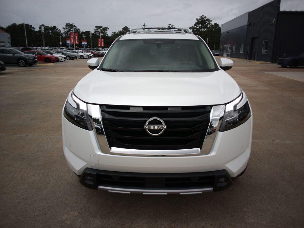 new 2025 Nissan Pathfinder car, priced at $51,642