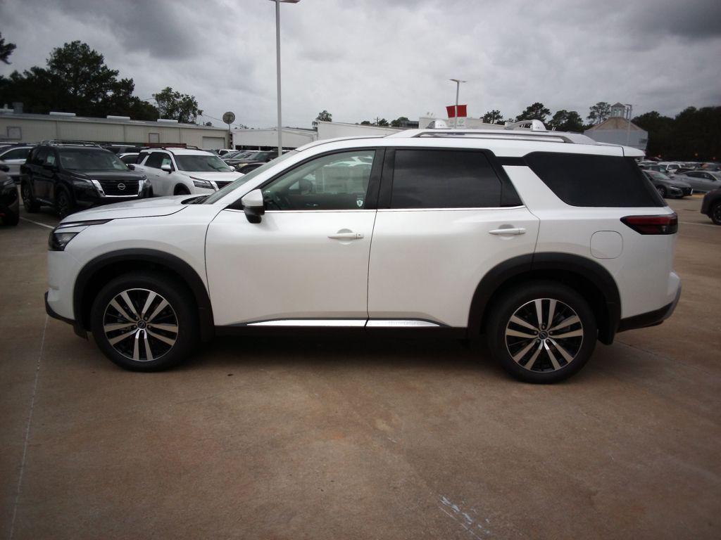 new 2025 Nissan Pathfinder car, priced at $51,642
