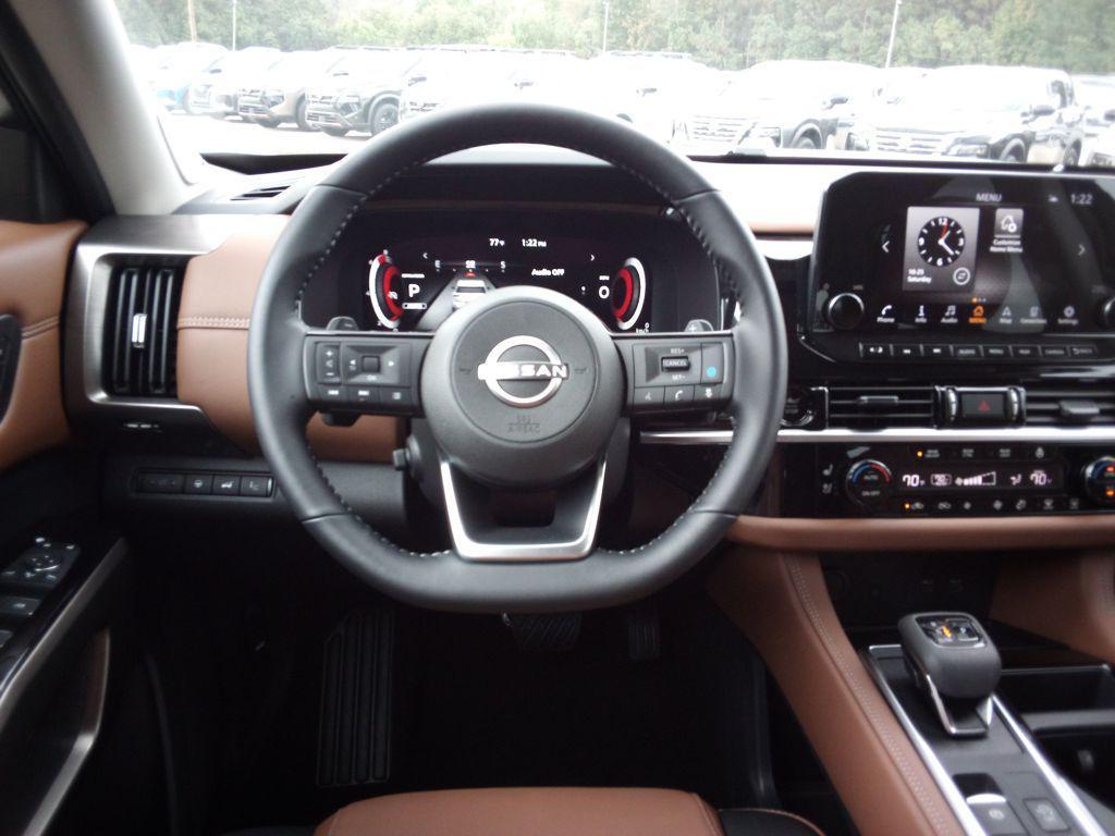 new 2025 Nissan Pathfinder car, priced at $51,642