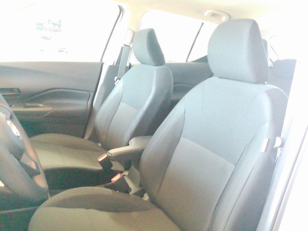 new 2025 Nissan Kicks car, priced at $21,826