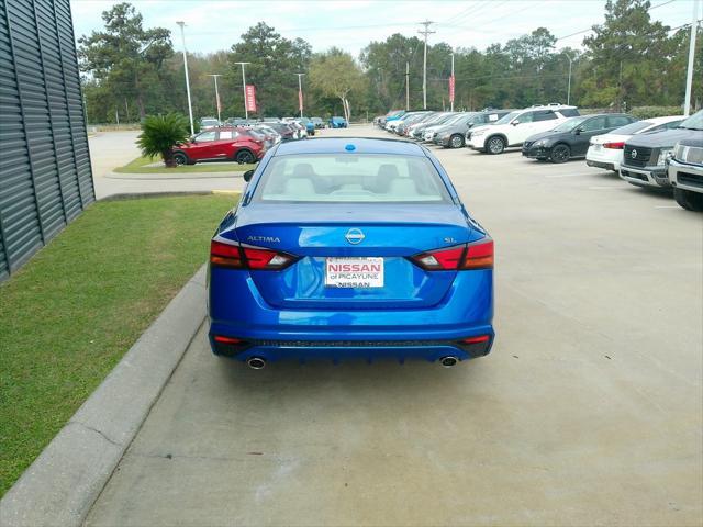 new 2025 Nissan Altima car, priced at $35,105