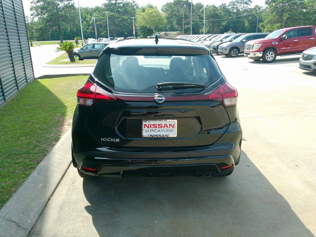 new 2025 Nissan Kicks car, priced at $21,870