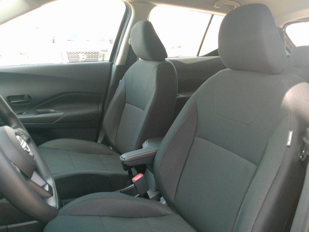 new 2025 Nissan Kicks car, priced at $21,870