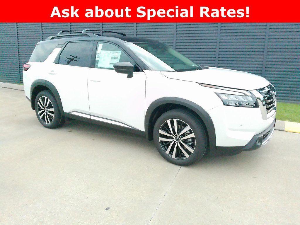 new 2025 Nissan Pathfinder car, priced at $51,031