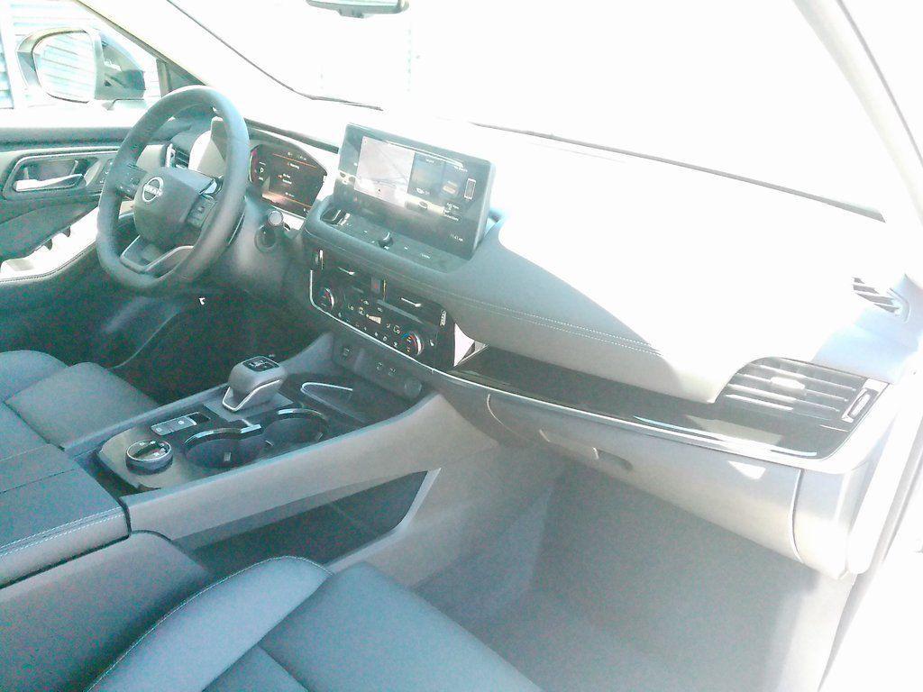 new 2025 Nissan Rogue car, priced at $39,593