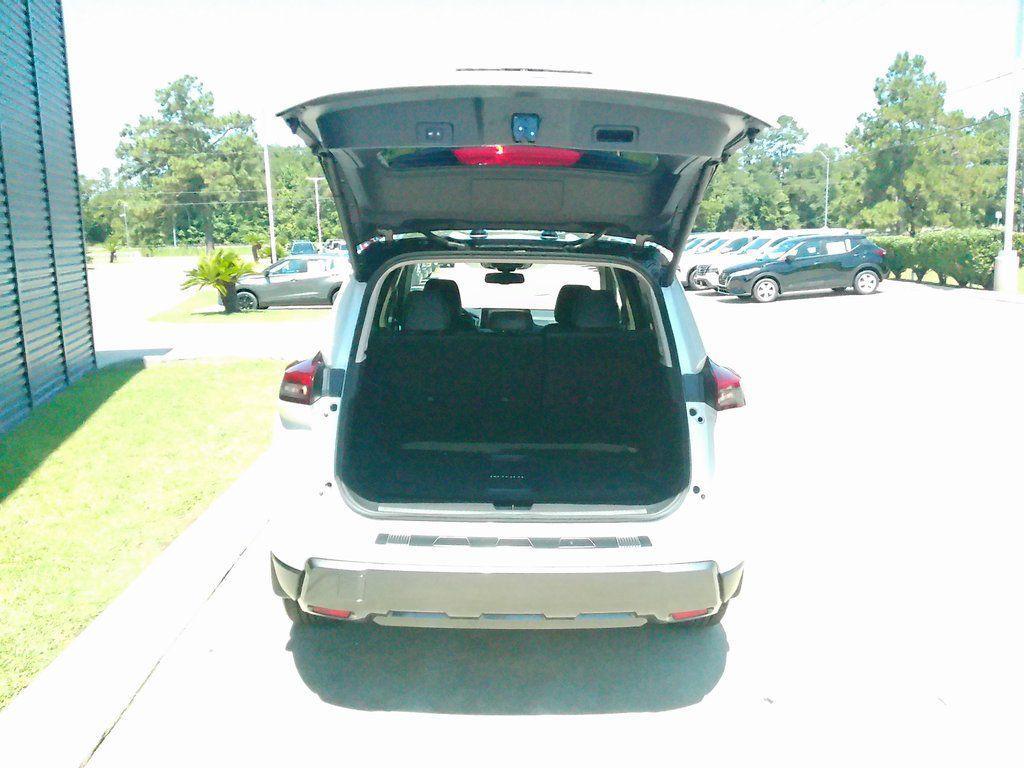 new 2025 Nissan Rogue car, priced at $39,593