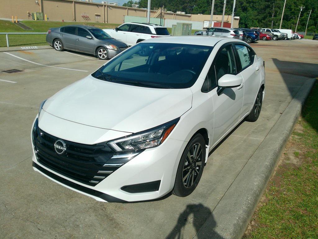 new 2025 Nissan Versa car, priced at $21,904