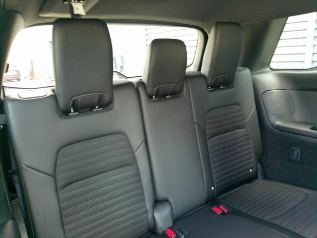 new 2025 Nissan Pathfinder car, priced at $44,413