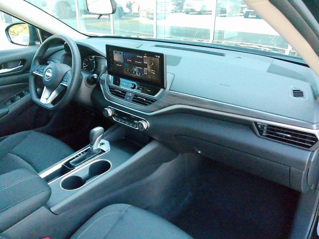 new 2025 Nissan Altima car, priced at $27,881